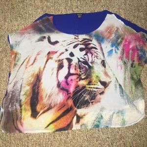 Lion top